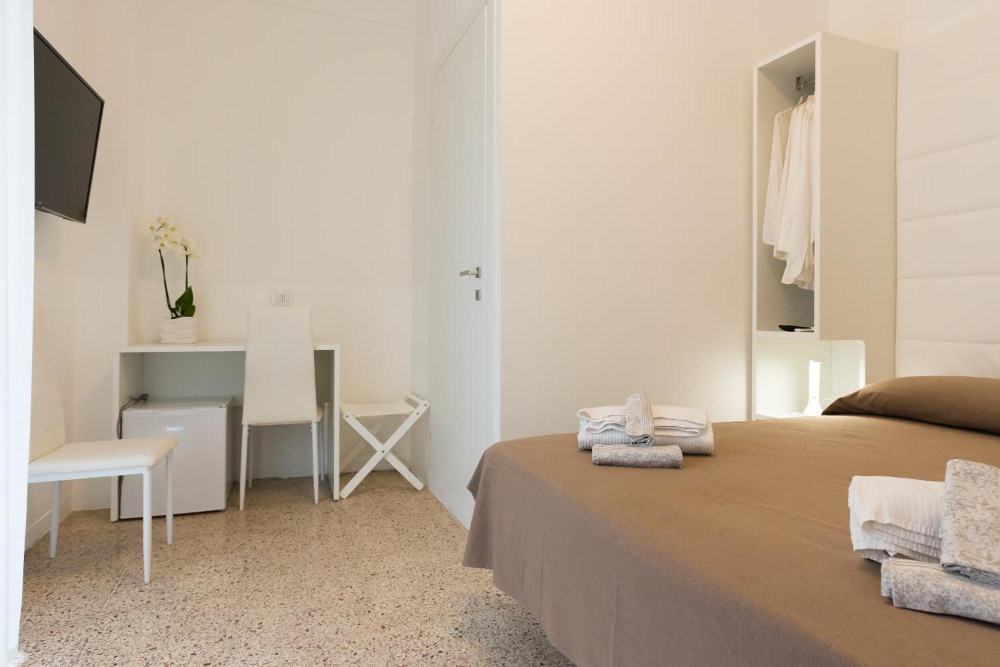 Hotel Ninfea Cattolica Zewnętrze zdjęcie
