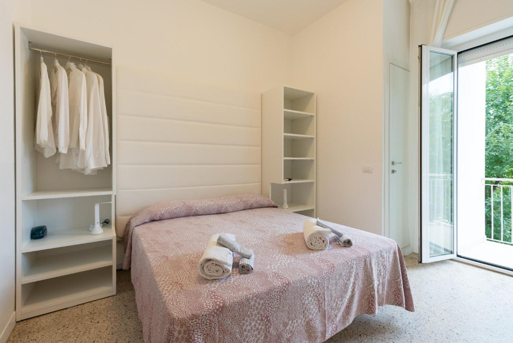 Hotel Ninfea Cattolica Zewnętrze zdjęcie